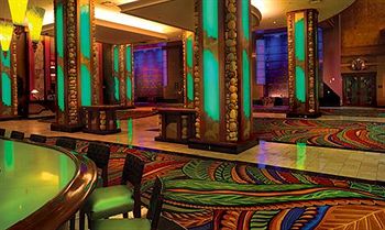hotel rooms near seneca niagara casino