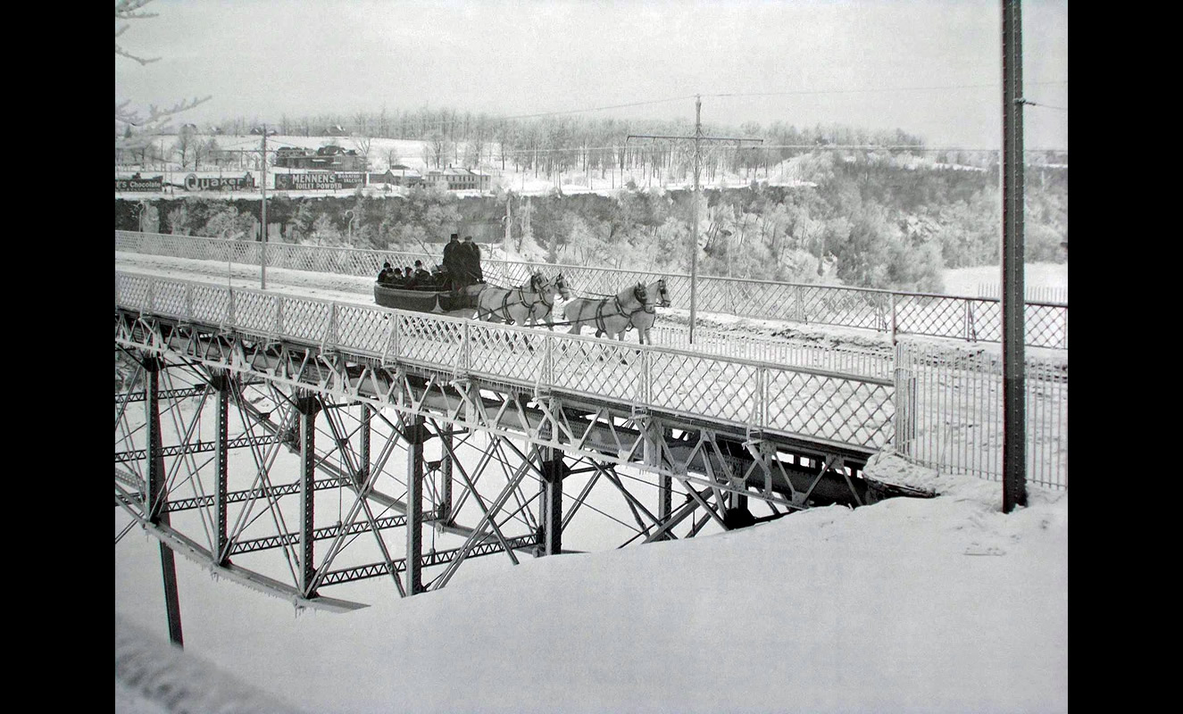 Honeymoon Bridge 1903