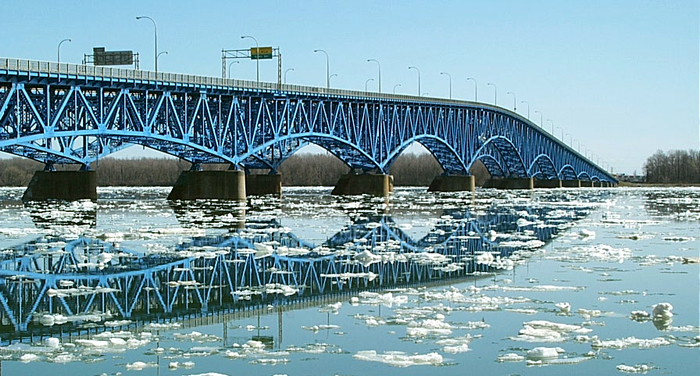 Grand Island Bridge with Ice Flow