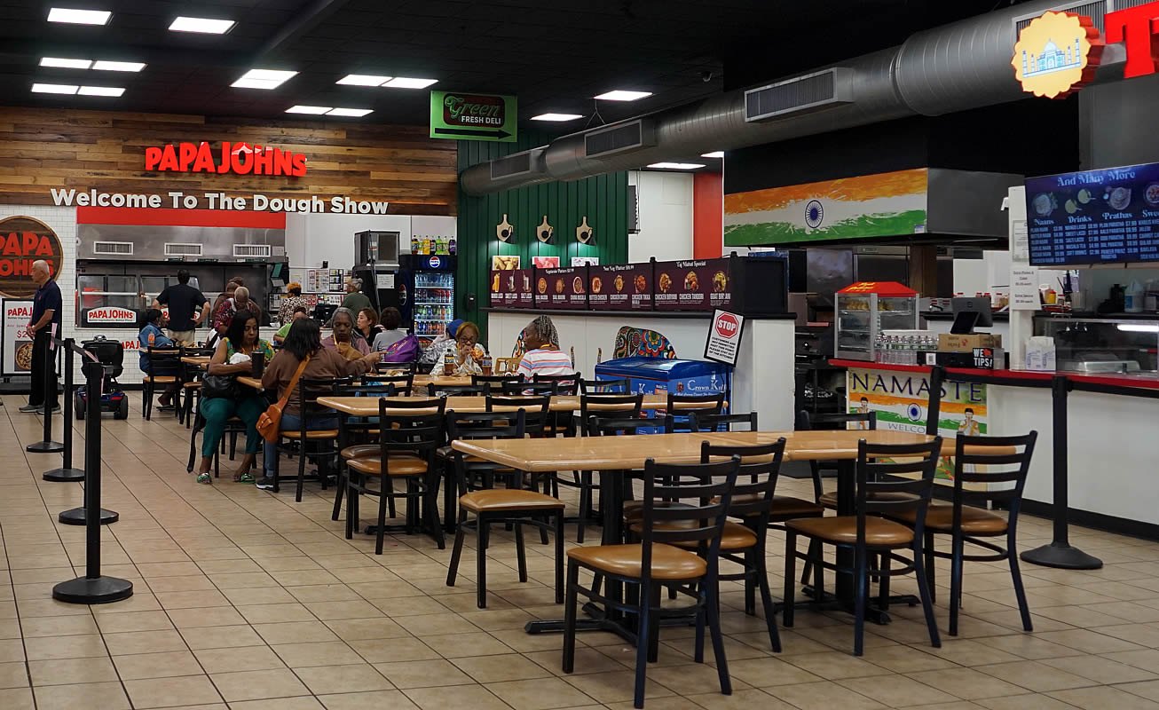 One Niagara Info Center Food Court